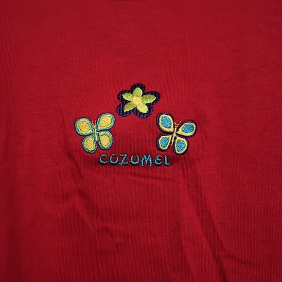 NWOT Red Dress from Cozumel with rounded neck and A line style. - Picture 2 of 3